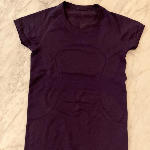 Lululemon Swiftly Tech T-Shirt Short Sleeve - Picture 2 of 4
